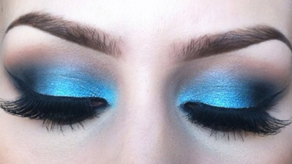 blue-makeup